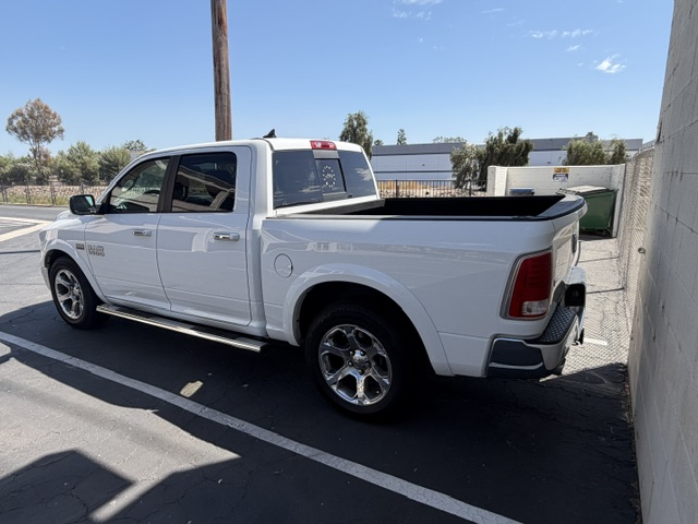 Used 2017 RAM 1500 Laramie RWD image 5
