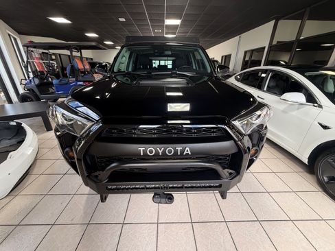 Used 2024 Toyota 4Runner TRD Pro AWD/4WD image 2