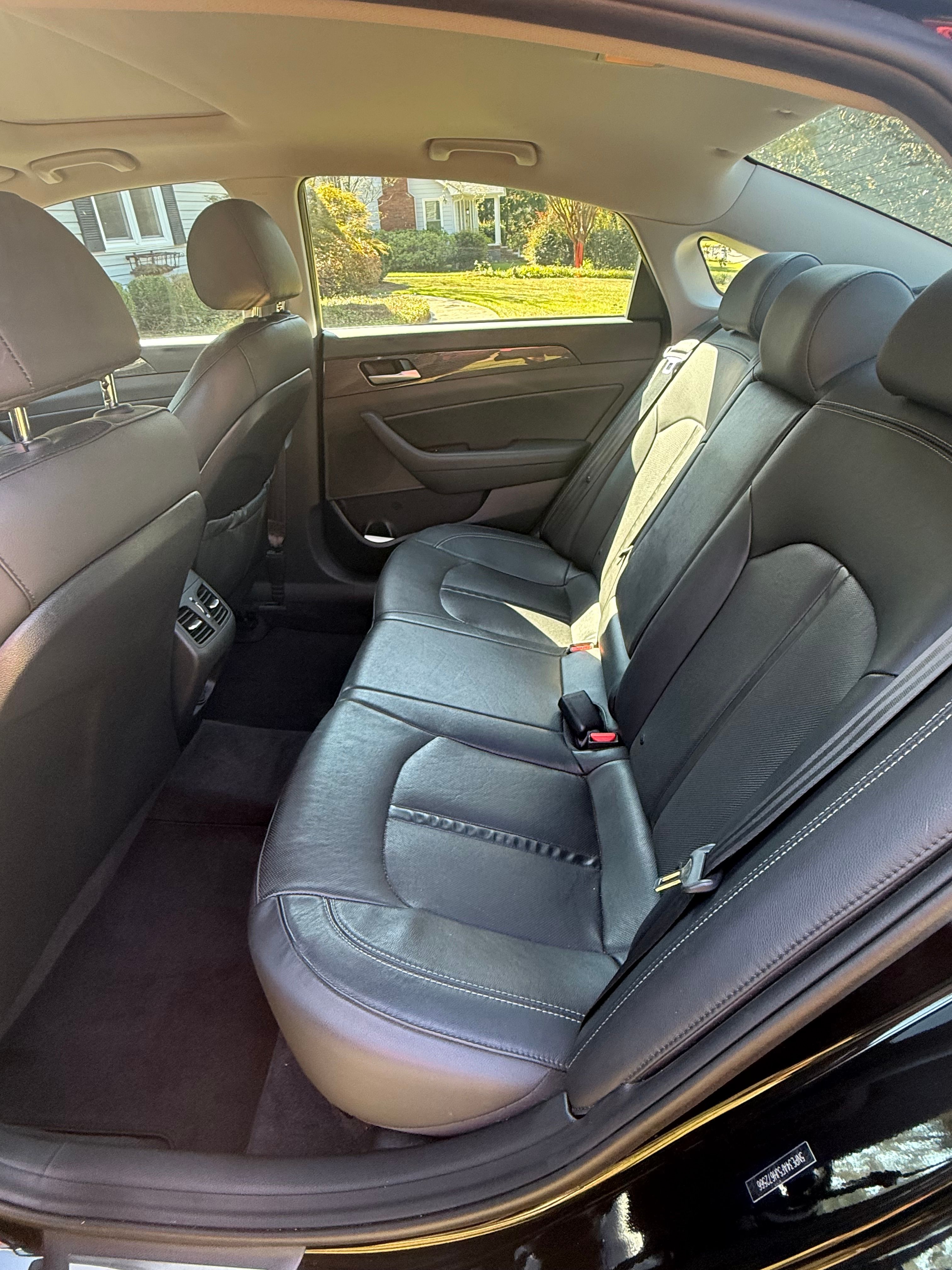 Used 2018 Hyundai Sonata Limited FWD image 12
