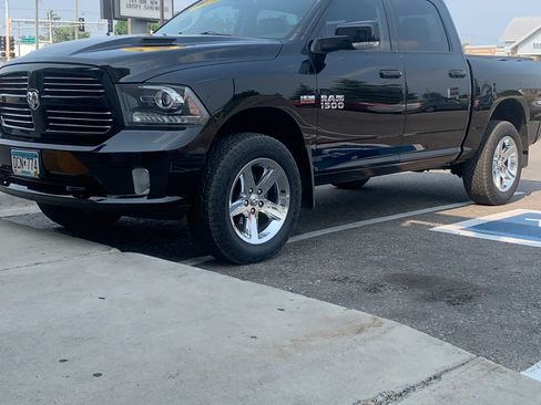 Used 2013 RAM 1500 Sport w/ Sport Premium Group image 2