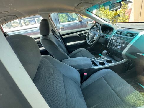 Used 2015 Nissan Altima 2.5 S w/ Power Driver Seat Package image 8