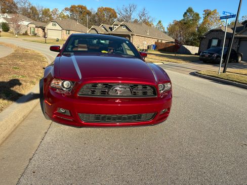 Used 2014 Ford Mustang Premium w/ Equipment Group 202A image 4