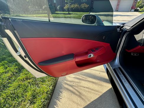 Used 2012 Chevrolet Corvette Grand Sport w/ 2LT Preferred Equipment Group image 15