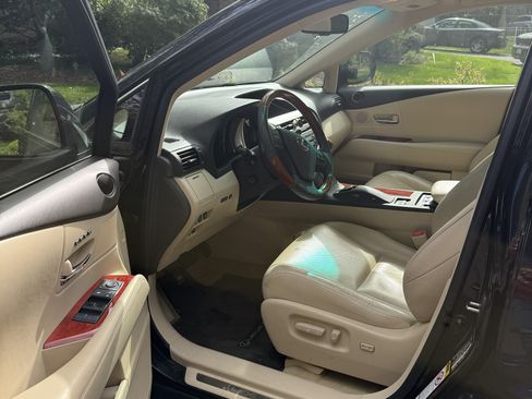 Used 2012 Lexus RX 450h AWD image 2