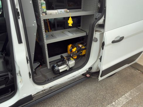 Used 2019 Ford Transit Connect XL FWD image 12