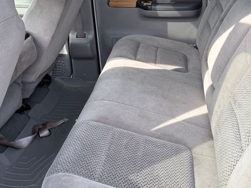 Used 2001 Ford F350 2WD Crew Cab DRW Super Duty image 9