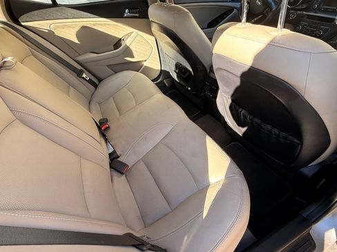 Used 2013 Kia Optima EX w/ Premium Pkg image 9