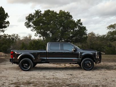 Used 2024 Ford F350 Lariat w/ Lariat Ultimate Package
