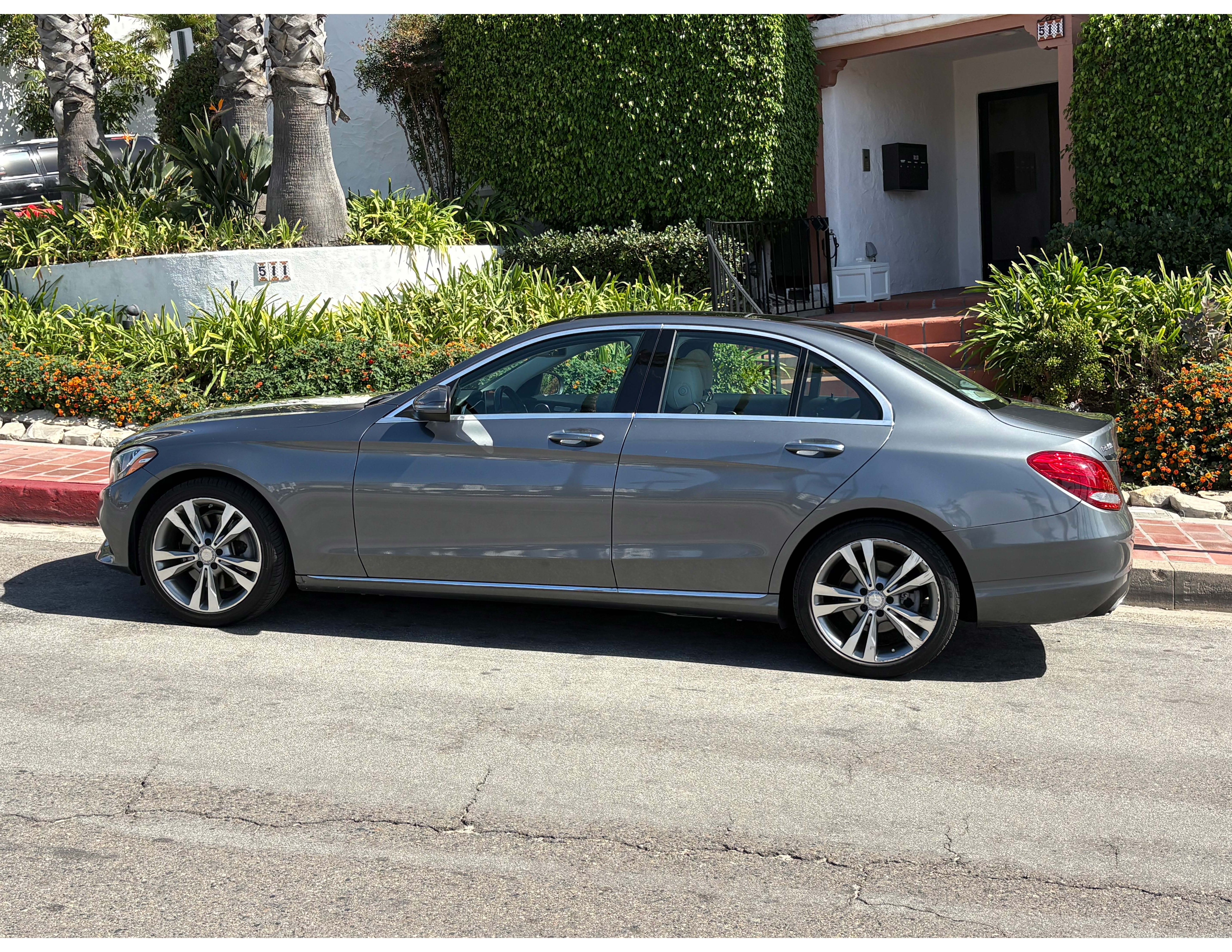 Used 2017 Mercedes-Benz C 300 Sedan image 2