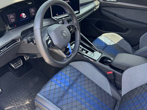 Used 2026 Volkswagen Golf w/ Euro Style Package AWD/4WD image 11