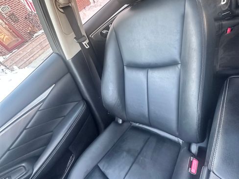 Used 2017 INFINITI Q50 3.0t Premium w/ 3.0T Premium Plus Package image 6