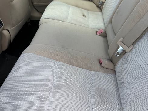 Used 2012 Toyota Camry LE image 8