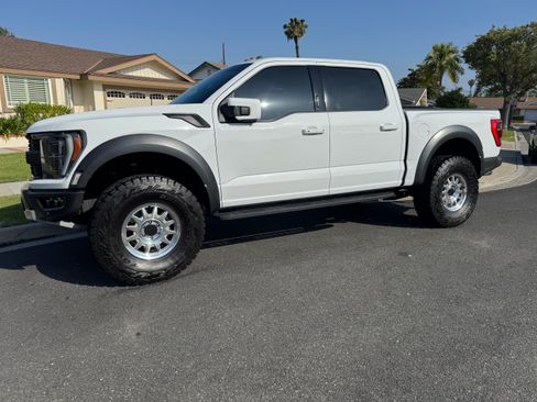 Used 2022 Ford F150 Raptor w/ Equipment Group 801A High AWD/4WD image 1
