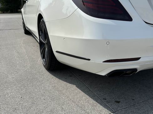 Used 2017 Mercedes-Benz S 550 4MATIC Sedan image 5