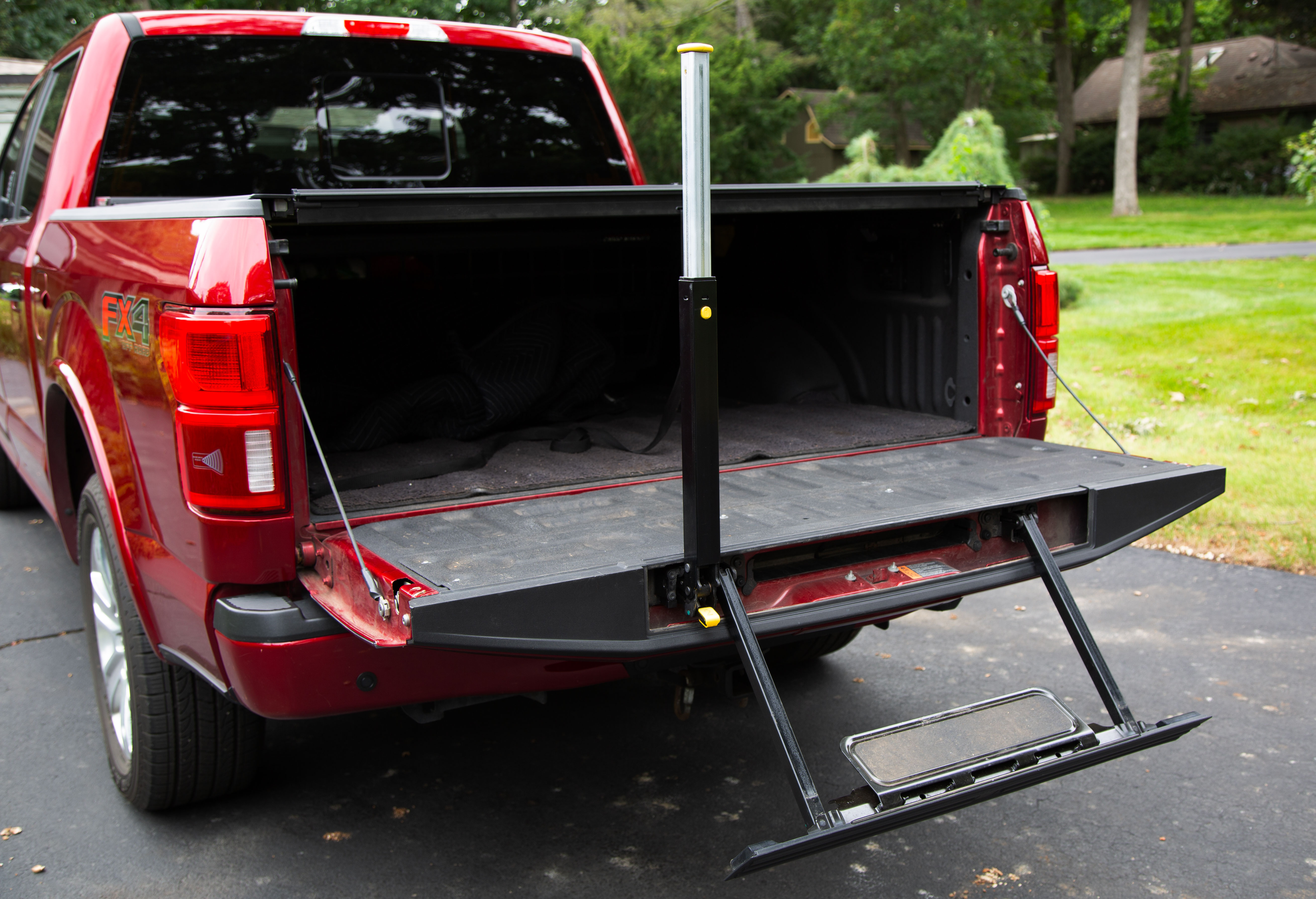Used 2018 Ford F150 Platinum w/ Equipment Group 701A Luxury AWD/4WD image 13