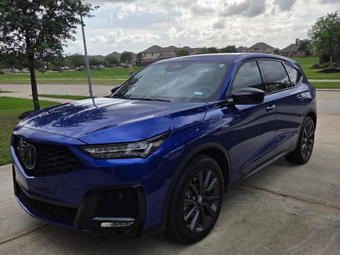 Used 2025 Acura MDX A-Spec image 4