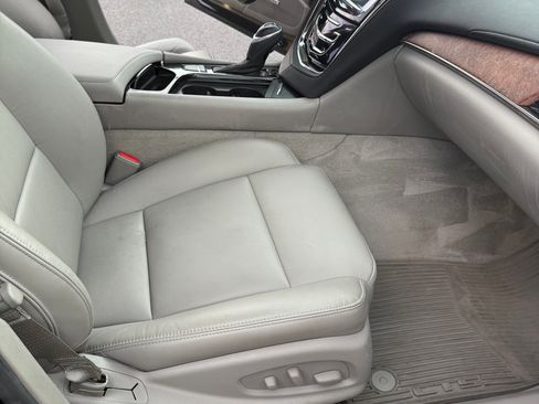 Used 2014 Cadillac CTS AWD Sedan image 17