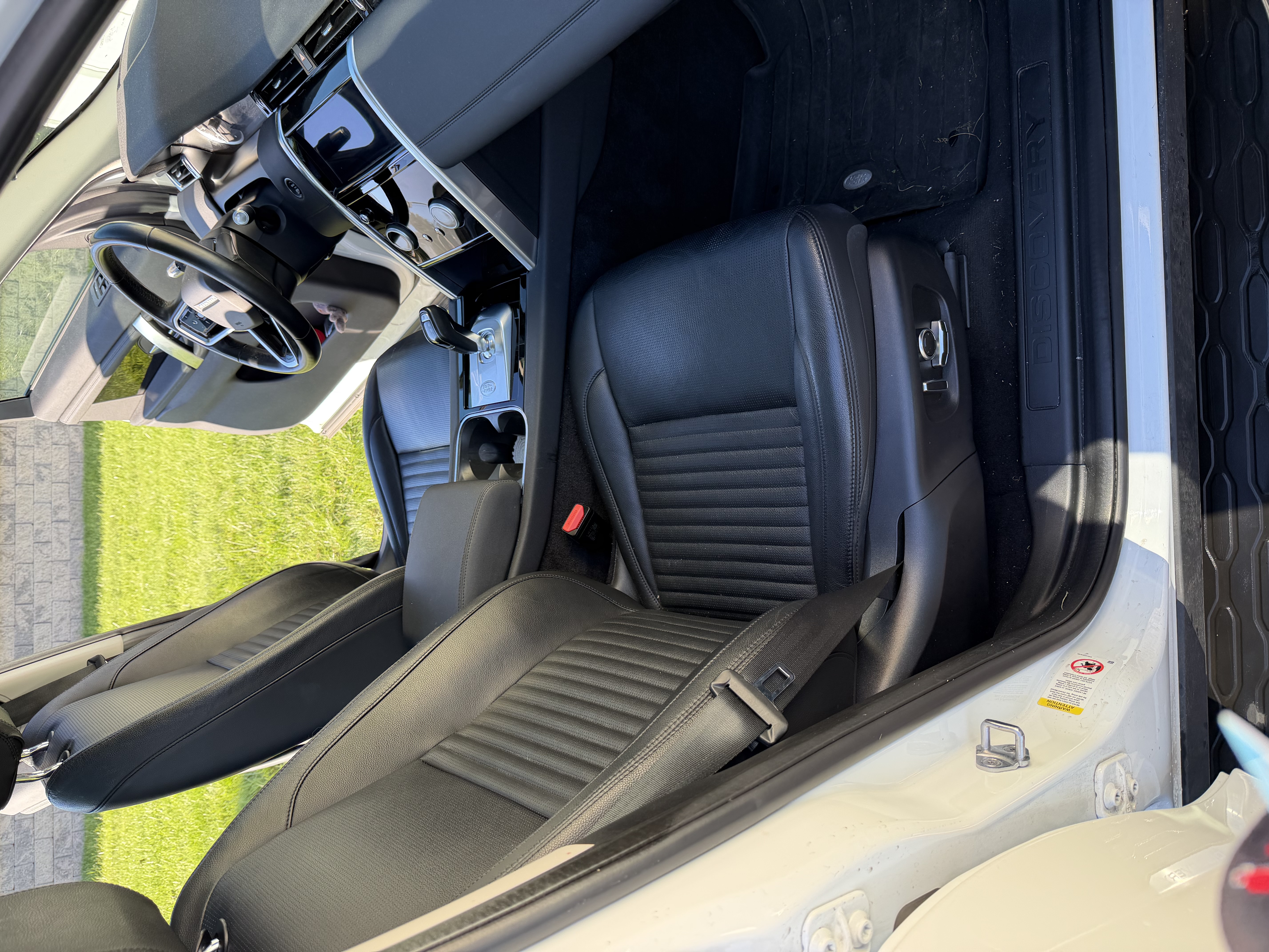 Used 2022 Land Rover Discovery Sport S AWD/4WD image 19