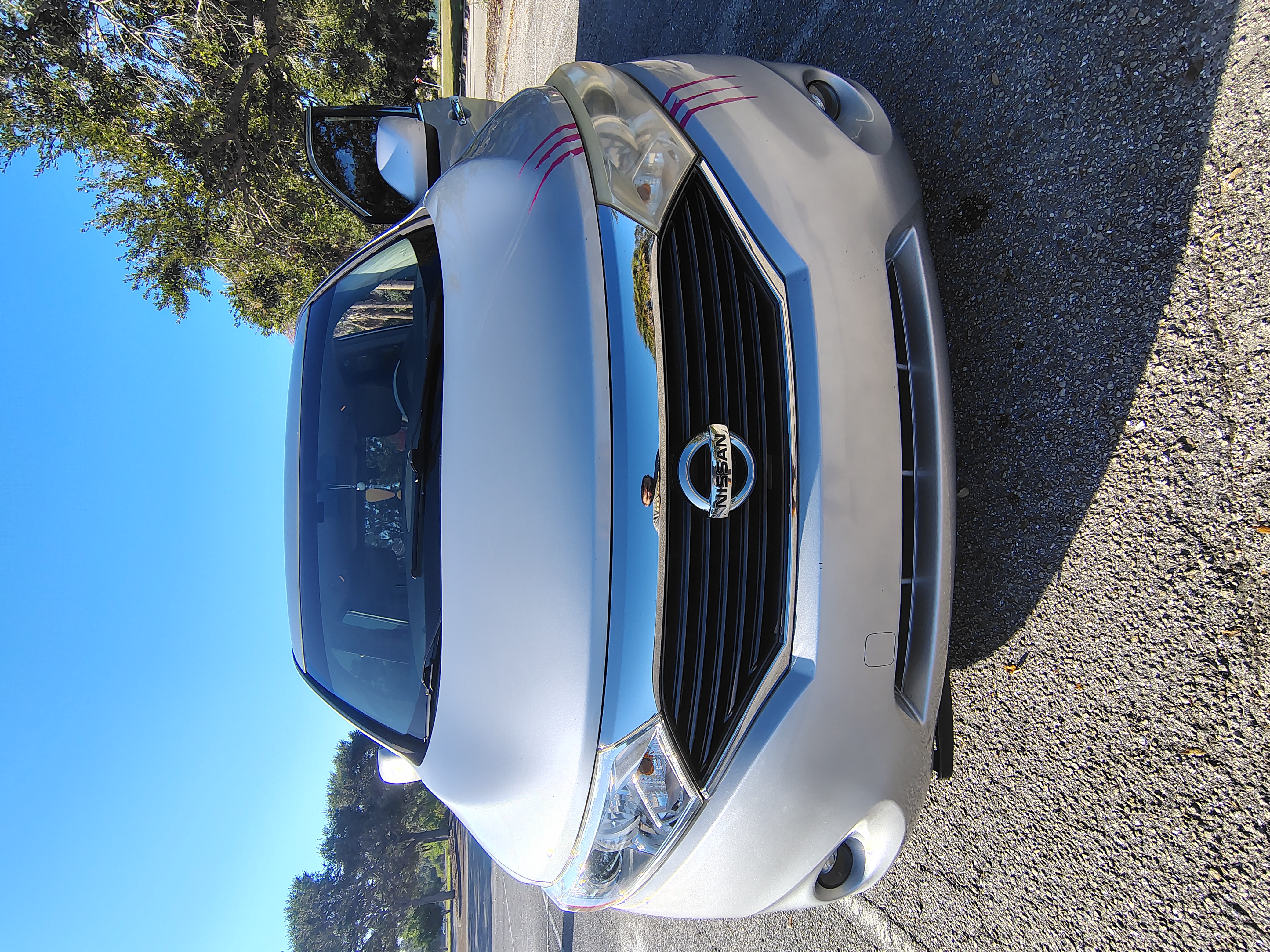 Used 2012 Nissan Quest SV FWD image 6