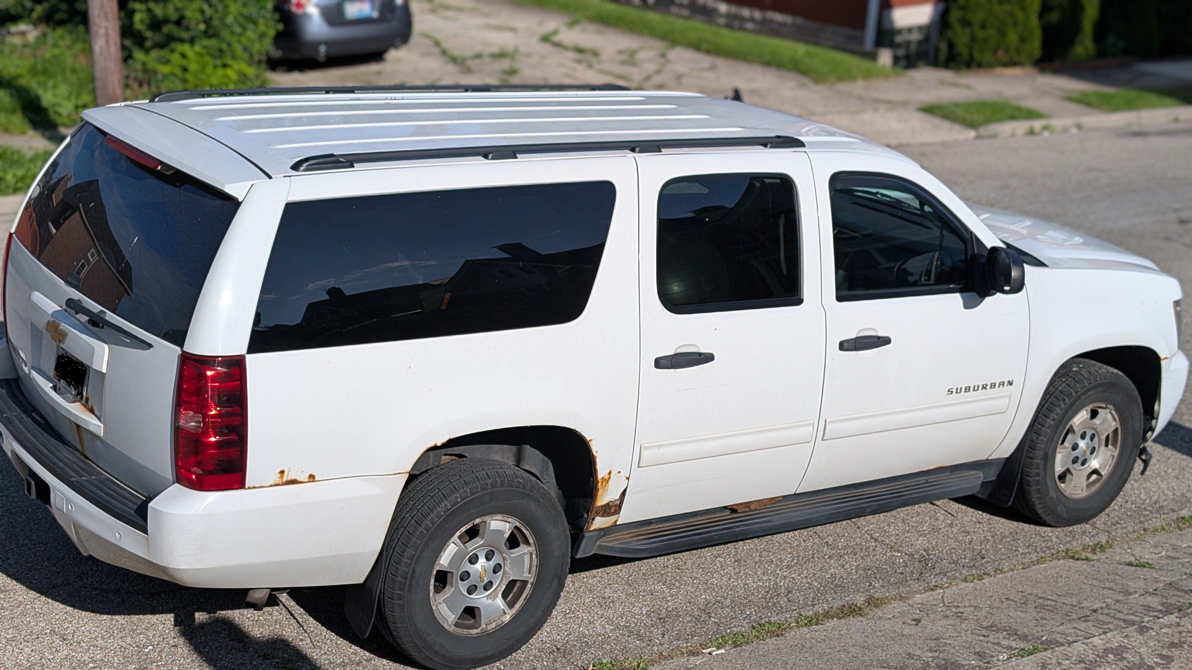 Used 2014 Chevrolet Suburban LS AWD/4WD image 1