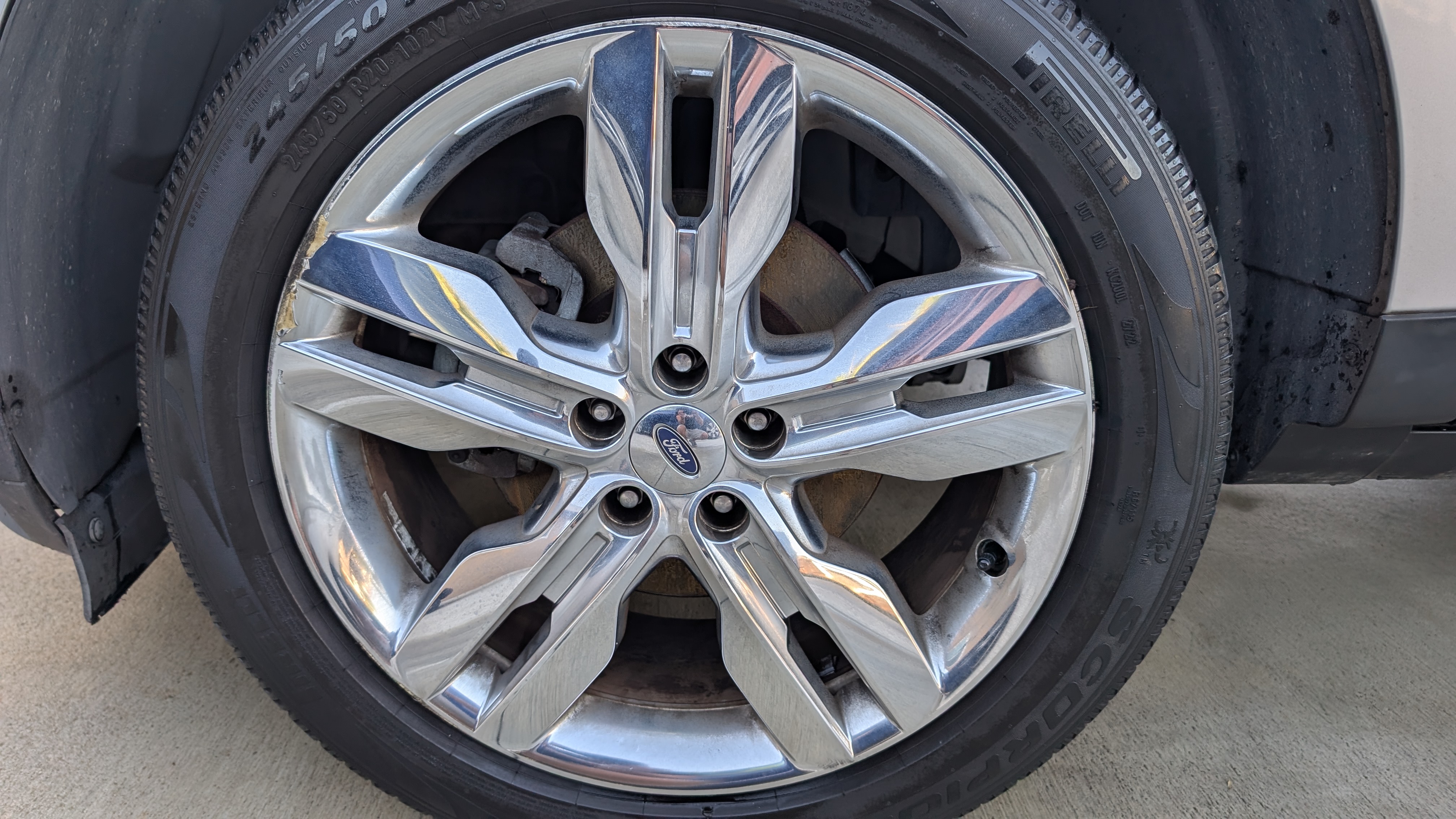 Used 2013 Ford Edge Limited FWD image 10