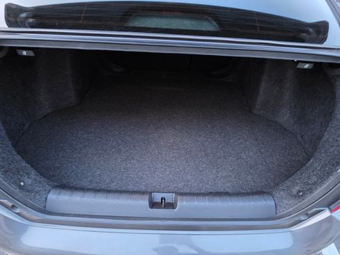 Used 2021 Honda Civic Sport image 10