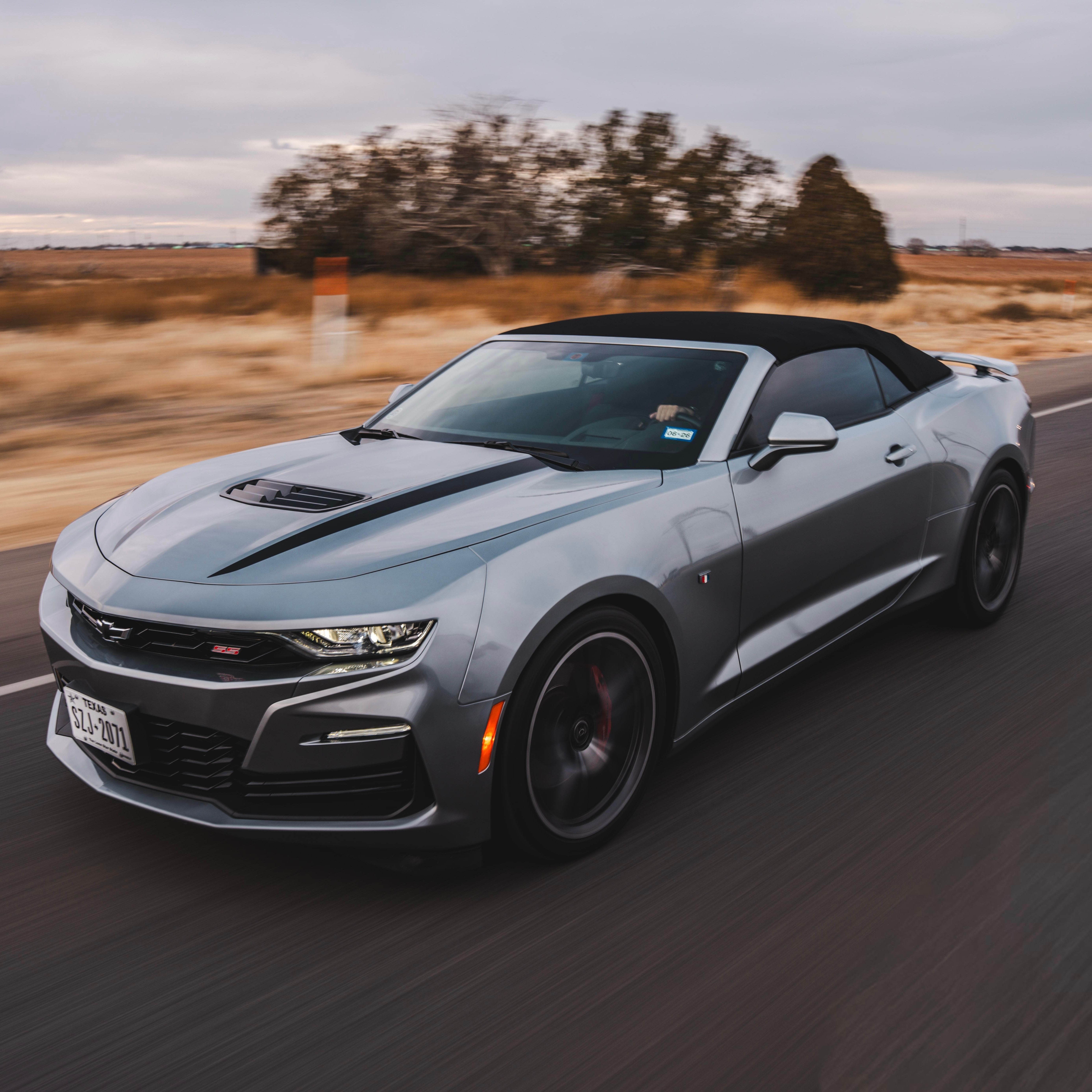 Used 2023 Chevrolet Camaro SS RWD image 2