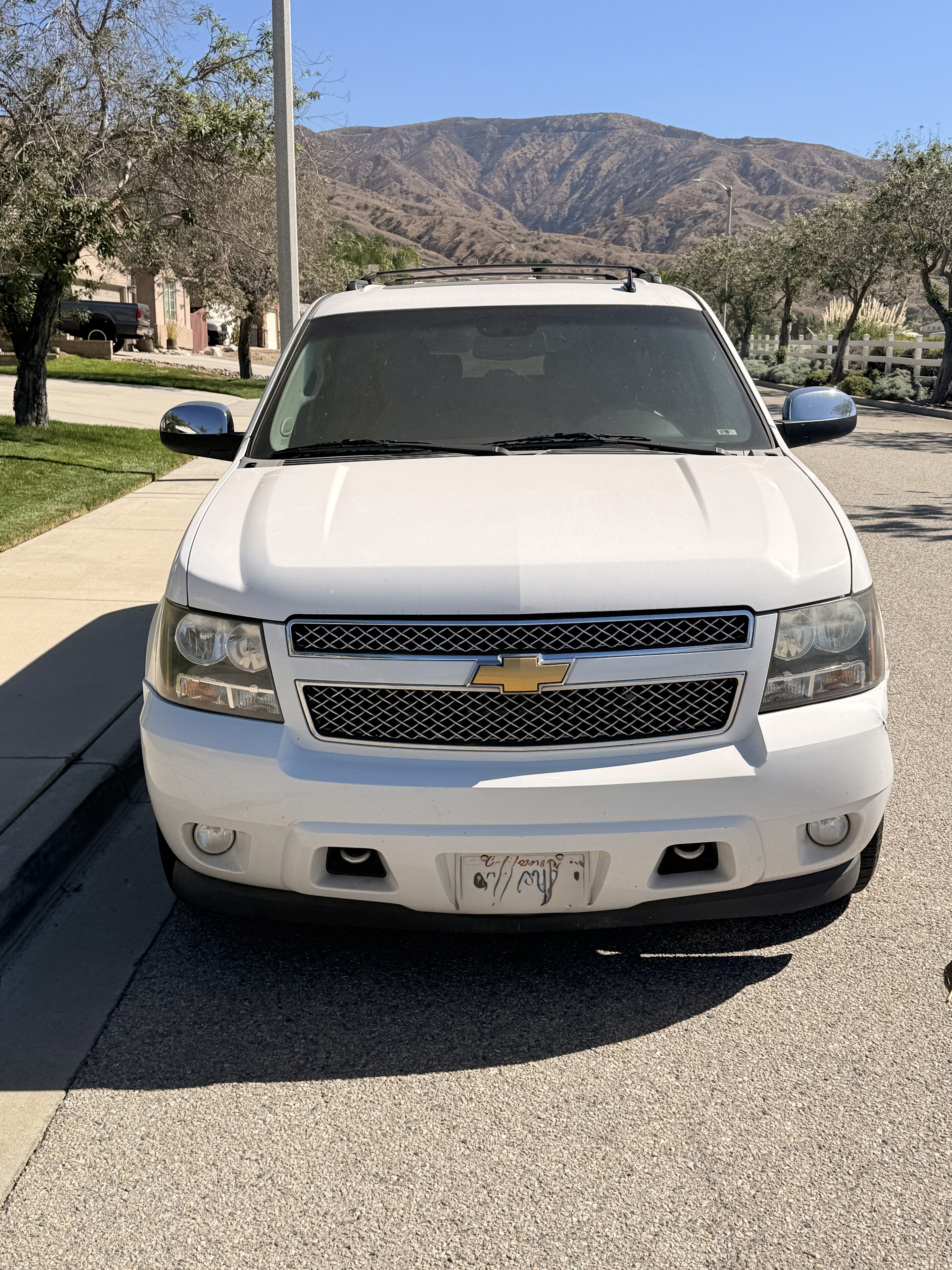 Used 2013 Chevrolet Suburban LT w/ All-Star Edition RWD image 5
