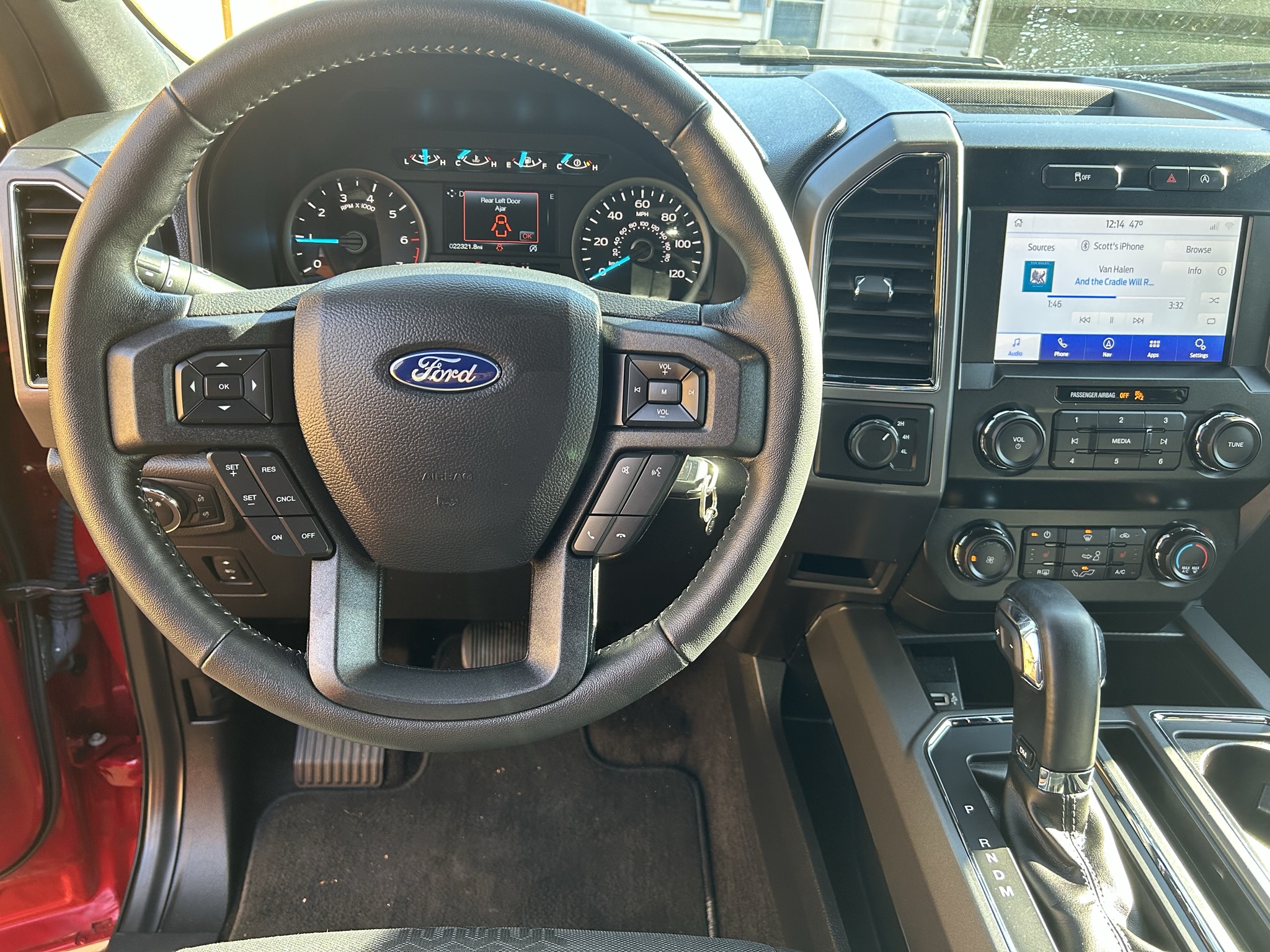 Used 2020 Ford F150 XLT w/ Equipment Group 302A Luxury AWD/4WD image 9