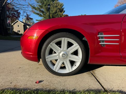 Used 2005 Chrysler Crossfire Limited RWD image 19
