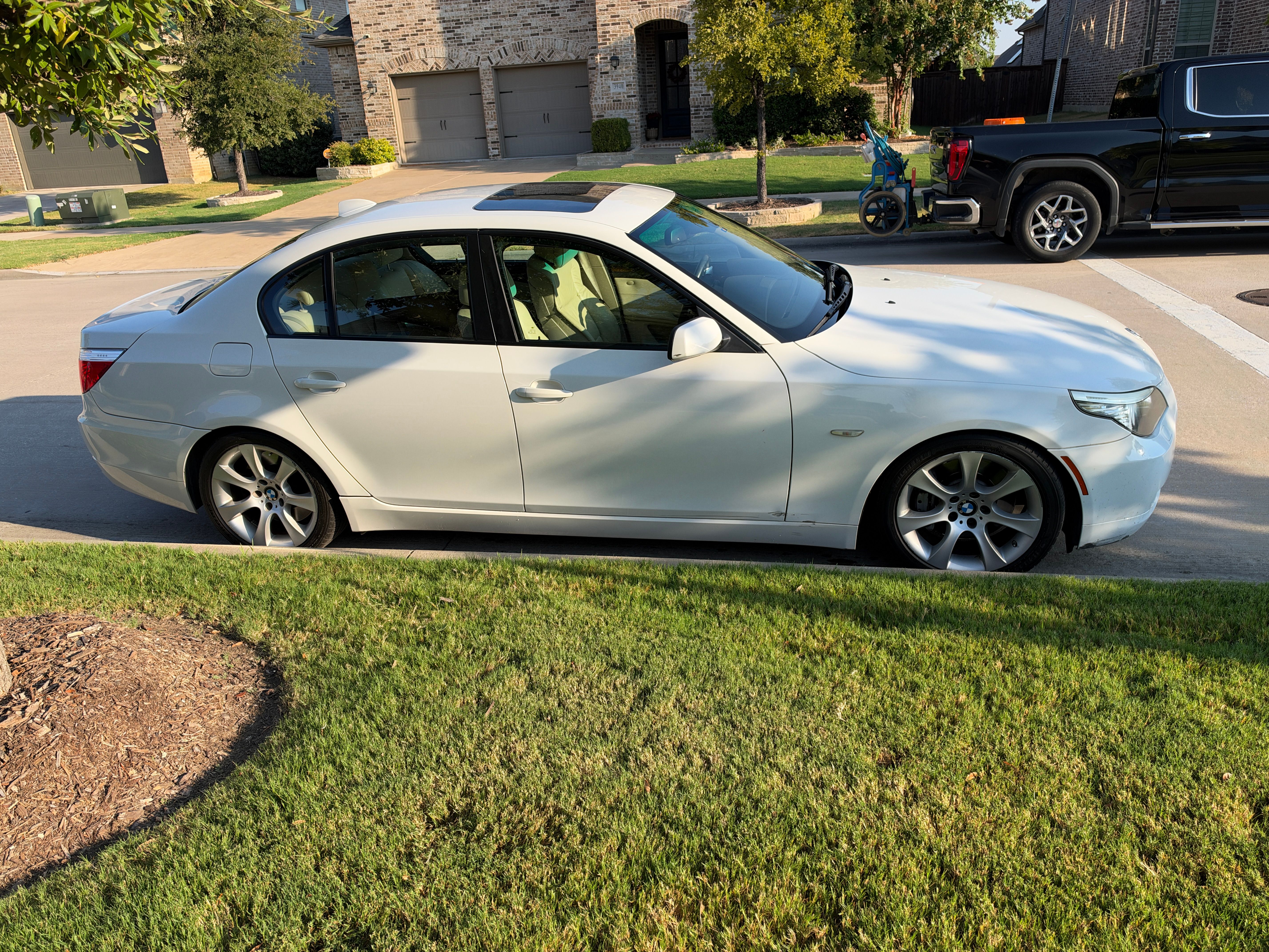 Used 2009 BMW 535i Sedan RWD image 1