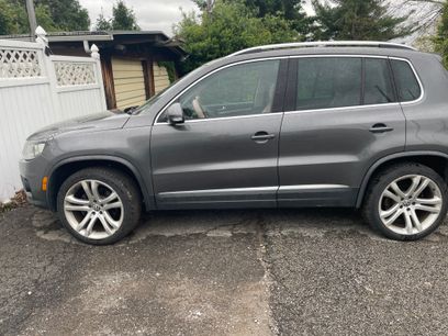 Used 2012 Volkswagen Tiguan SEL