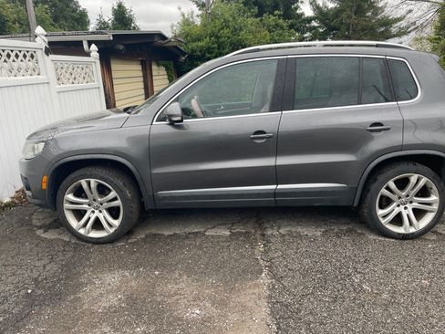 Used 2012 Volkswagen Tiguan SEL AWD/4WD image 1