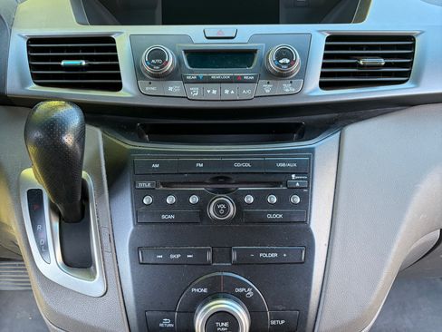 Used 2012 Honda Odyssey EX image 16