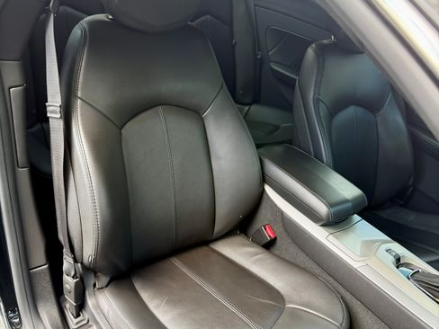 Used 2014 Cadillac CTS Coupe RWD image 18