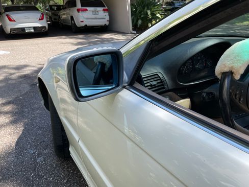 Used 2006 BMW 325Ci Convertible image 12