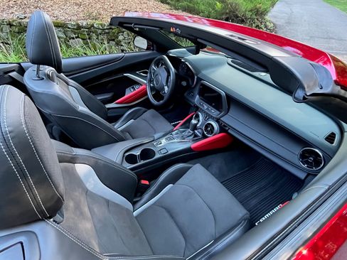 Used 2024 Chevrolet Camaro SS RWD image 14