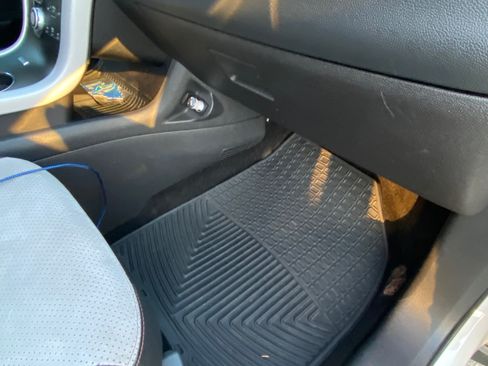 Used 2013 Ford Edge SEL image 8