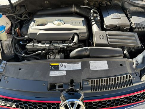 Used 2013 Volkswagen GTI Autobahn image 9