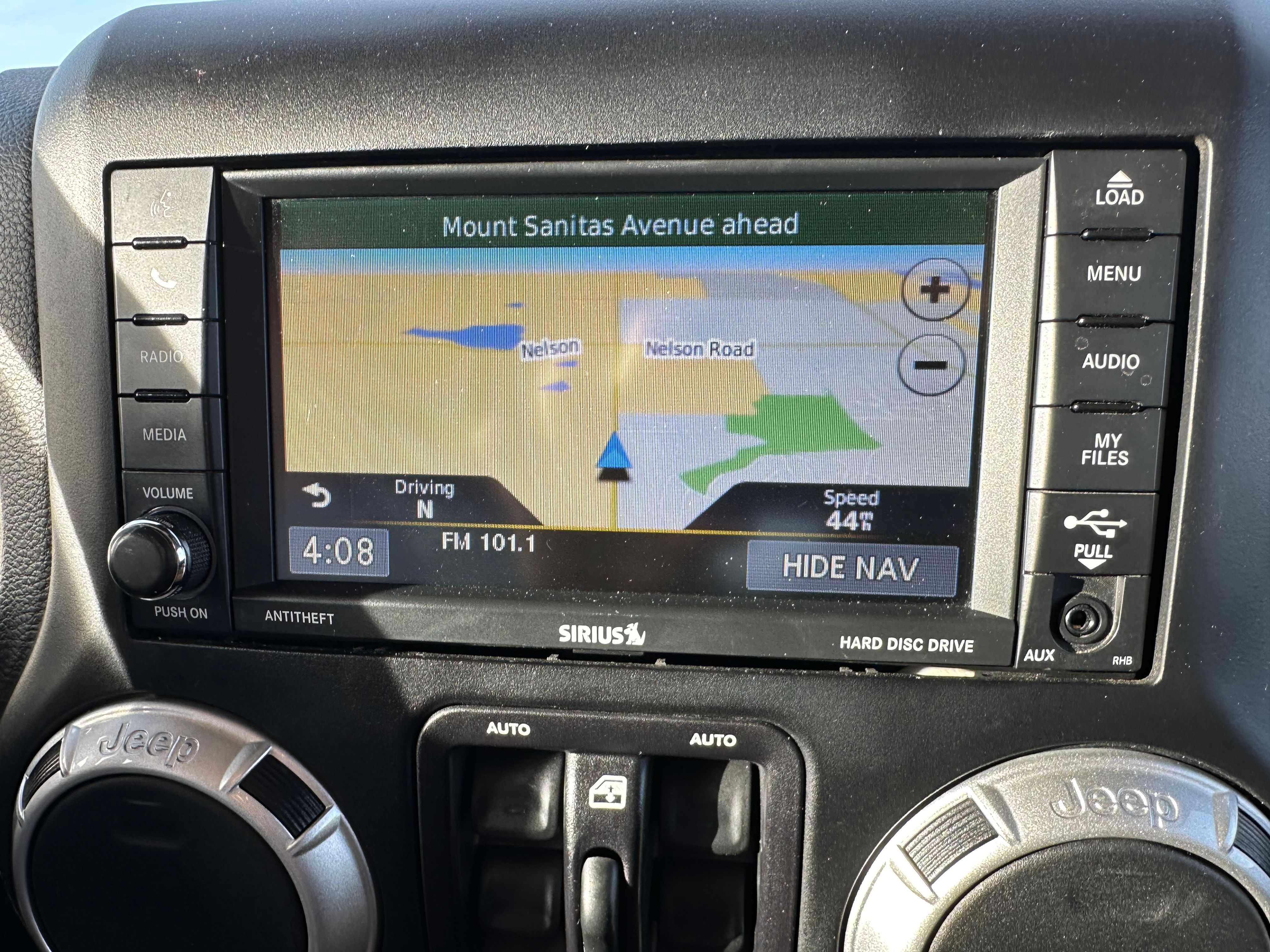 Used 2015 Jeep Wrangler Unlimited Rubicon AWD/4WD image 10