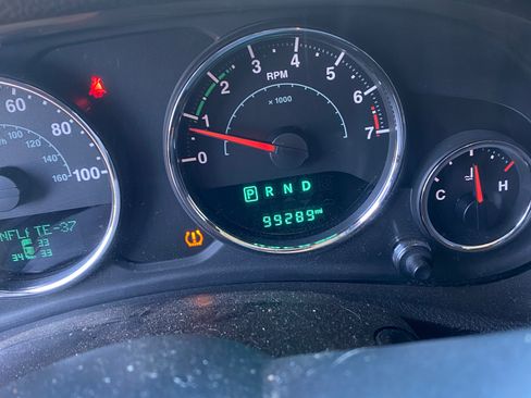 Used 2015 Jeep Wrangler Unlimited Sport image 21