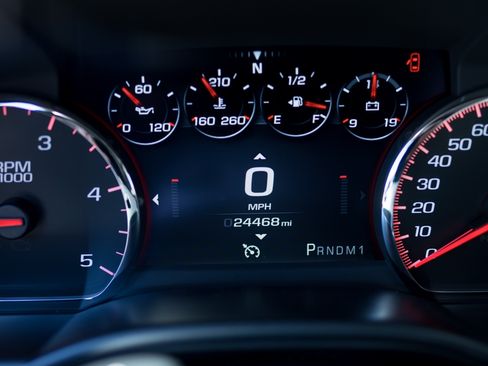 Used 2015 GMC Sierra 2500 Denali w/ Duramax Plus Package image 6