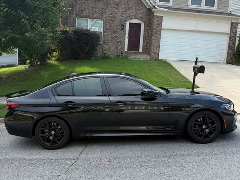 Used 2021 BMW 530i xDrive w/ M Sport Package AWD/4WD image 6
