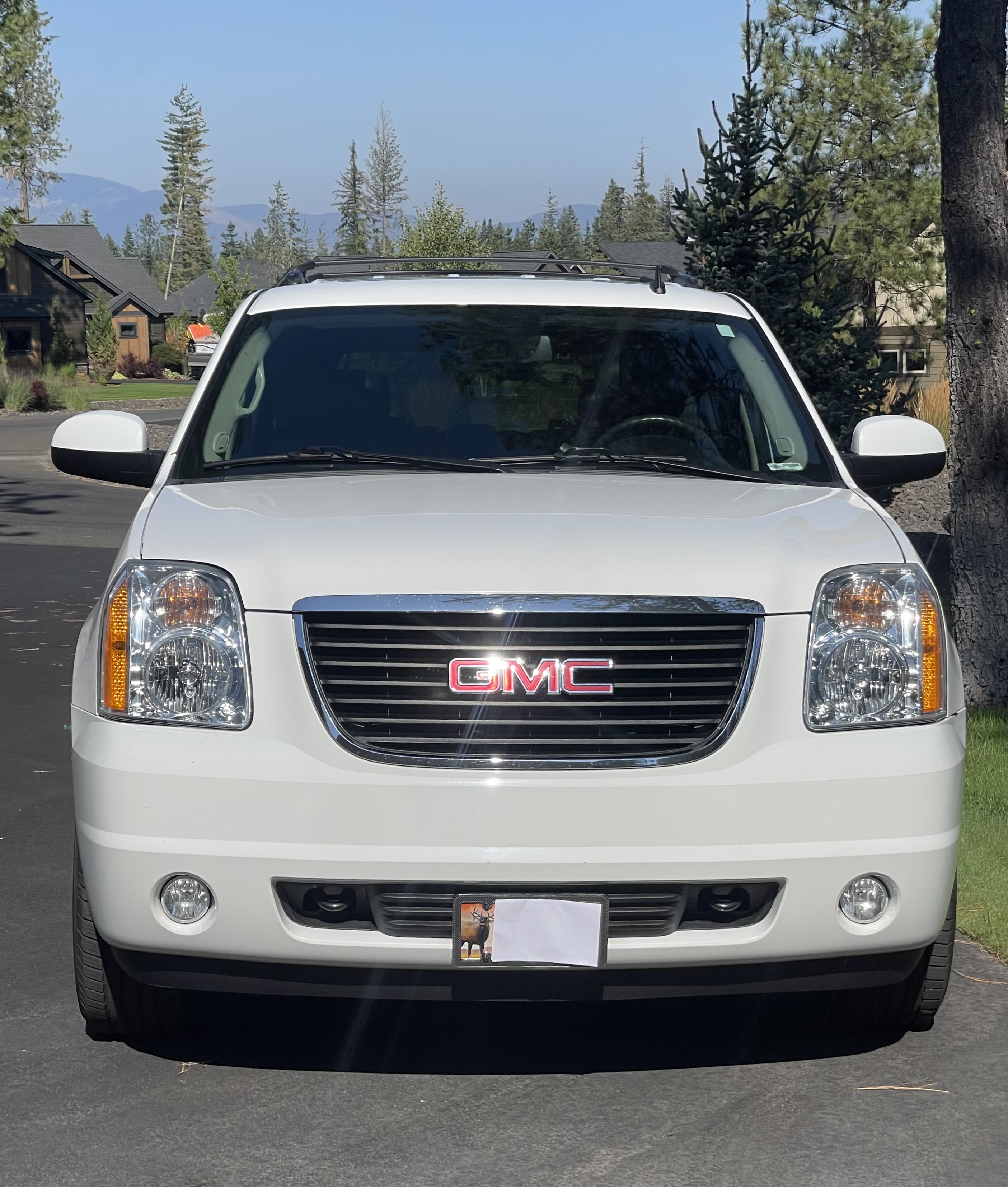 Used 2010 GMC Yukon SLT RWD image 9