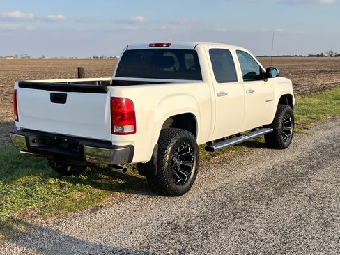 Used 2011 GMC Sierra 1500 SLE image 12