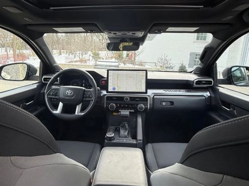 Used 2025 Toyota Tacoma TRD Off-Road w/ TRD Off Road Upgrade Package image 11