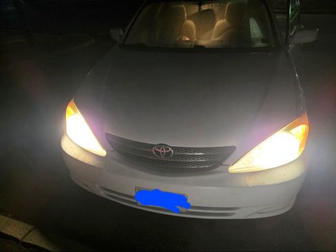 Used 2003 Toyota Camry LE image 6