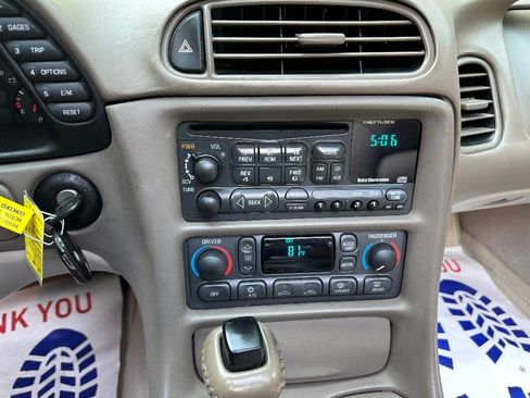 Used 2003 Chevrolet Corvette Convertible w/ Preferred Equipment Group1 image 16