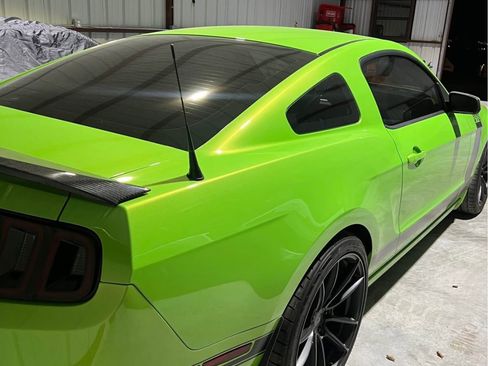 Used 2013 Ford Mustang Boss 302 w/ Boss 302 Accessory Pkg RWD image 8