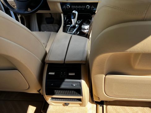 Used 2014 BMW 528i xDrive Sedan image 15